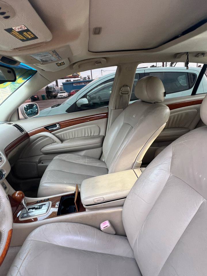 Used 2004 INFINITI Q45 Luxury RWD image 8