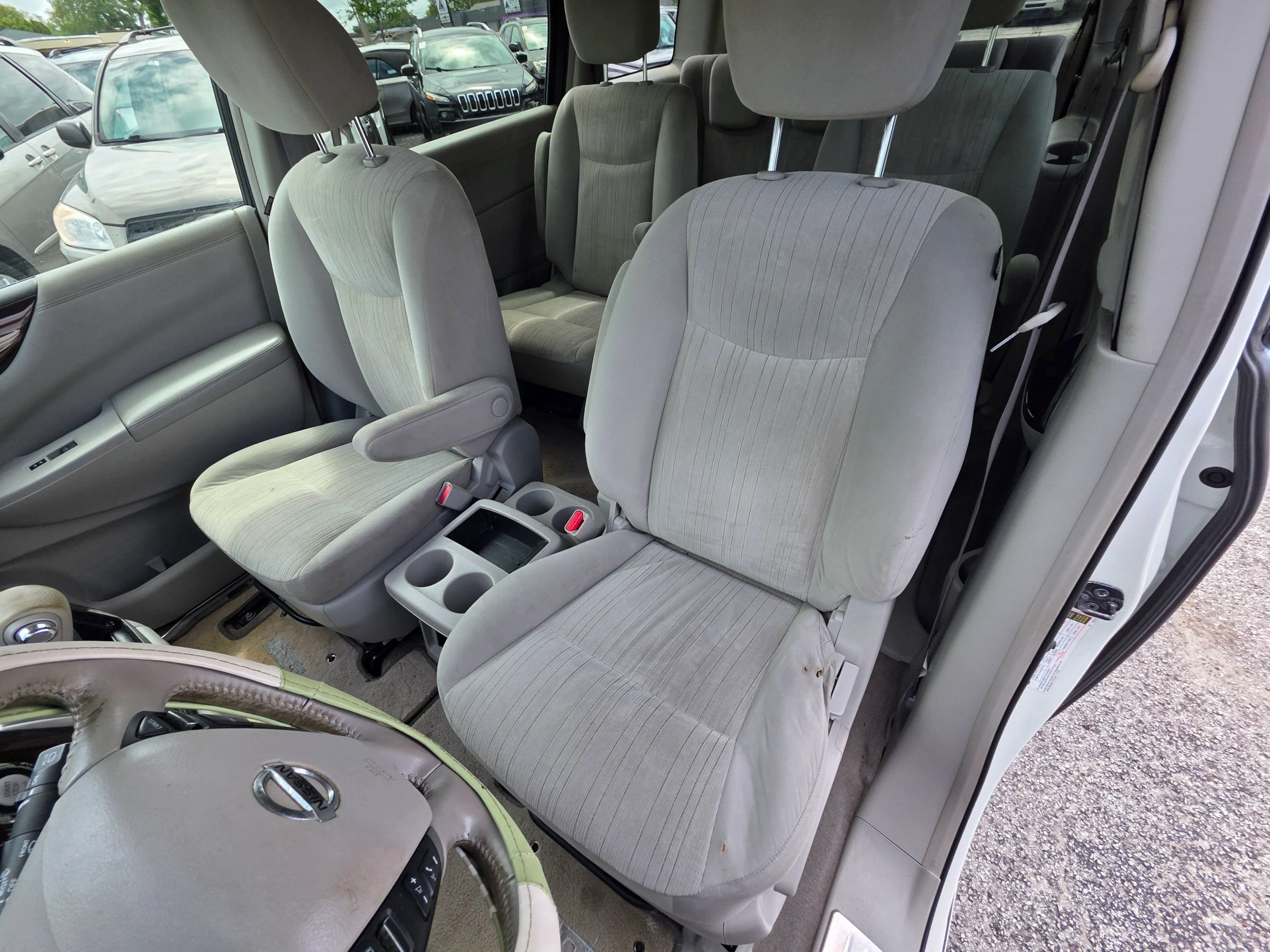 Used 2012 Nissan Quest SV w/ Protection Pkg FWD image 11