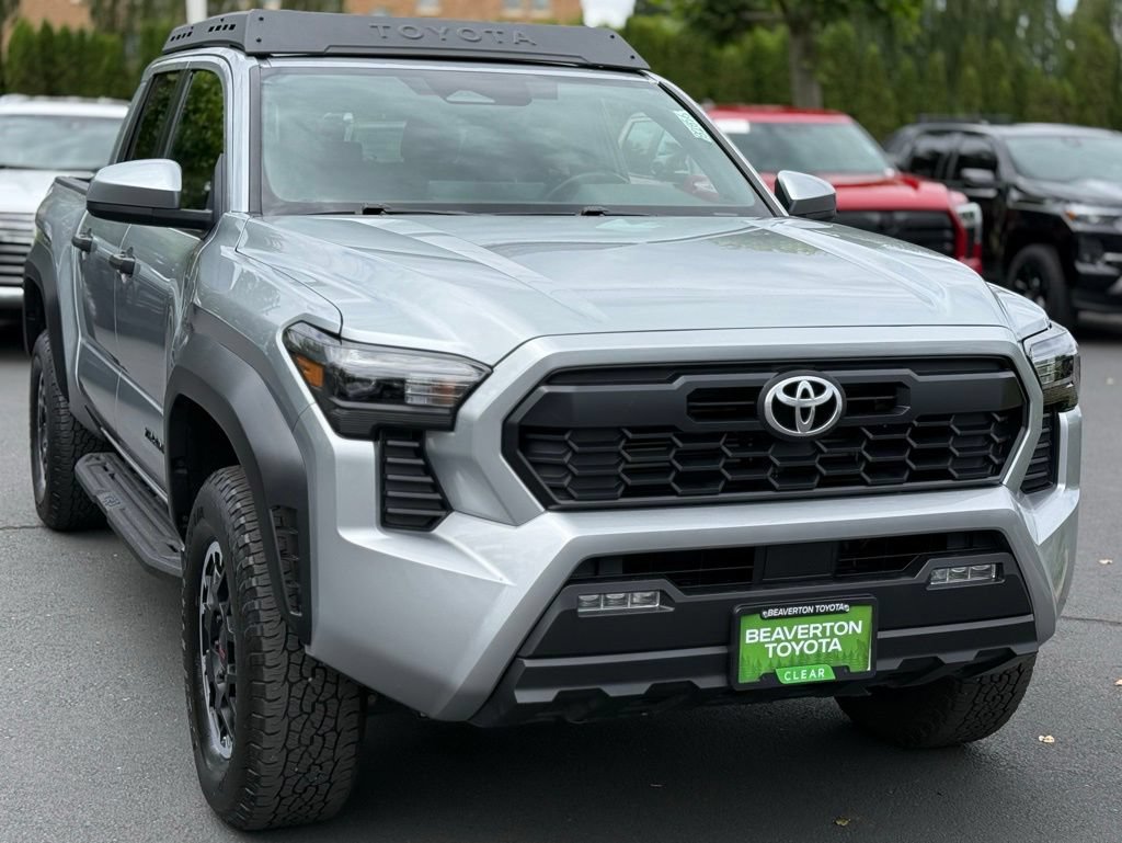 Used 2024 Toyota Tacoma TRD Off-Road AWD/4WD image 7