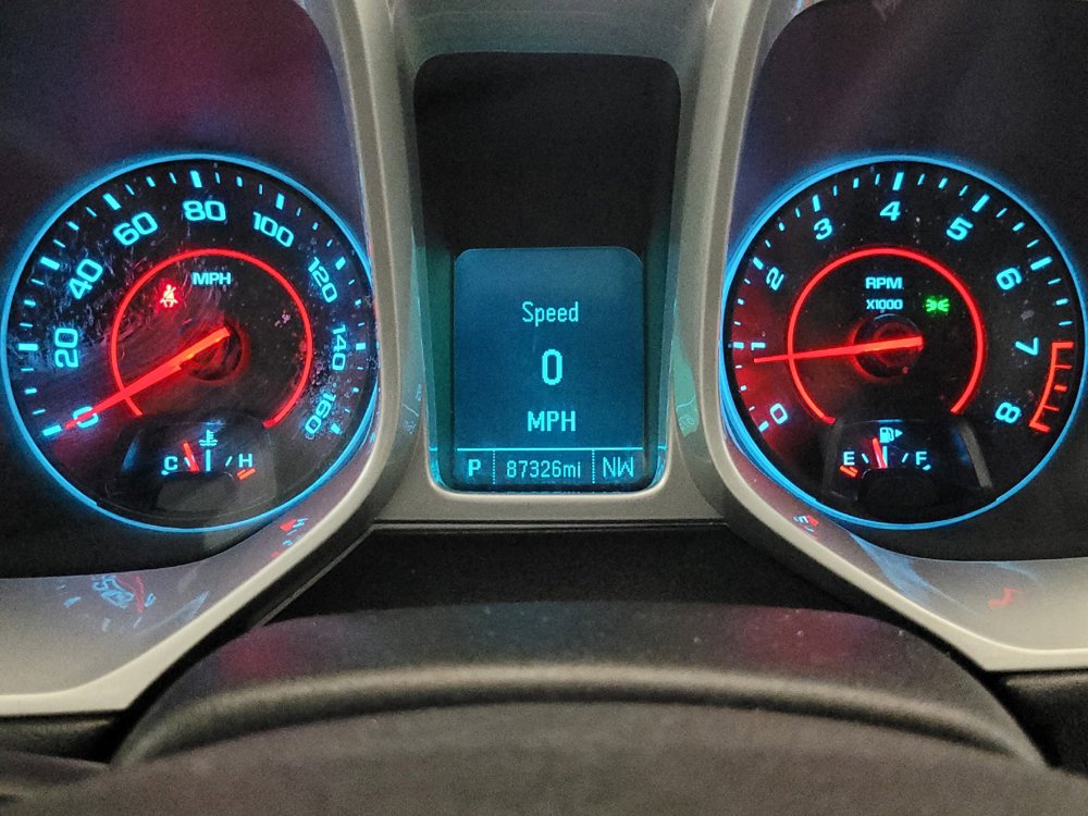 Used 2015 Chevrolet Camaro LT w/ 1LT Preferred Package RWD image 23