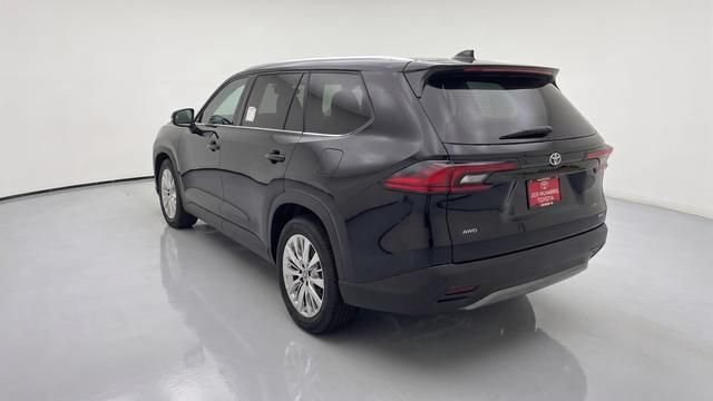Used 2026 Toyota Grand Highlander AWD image 3