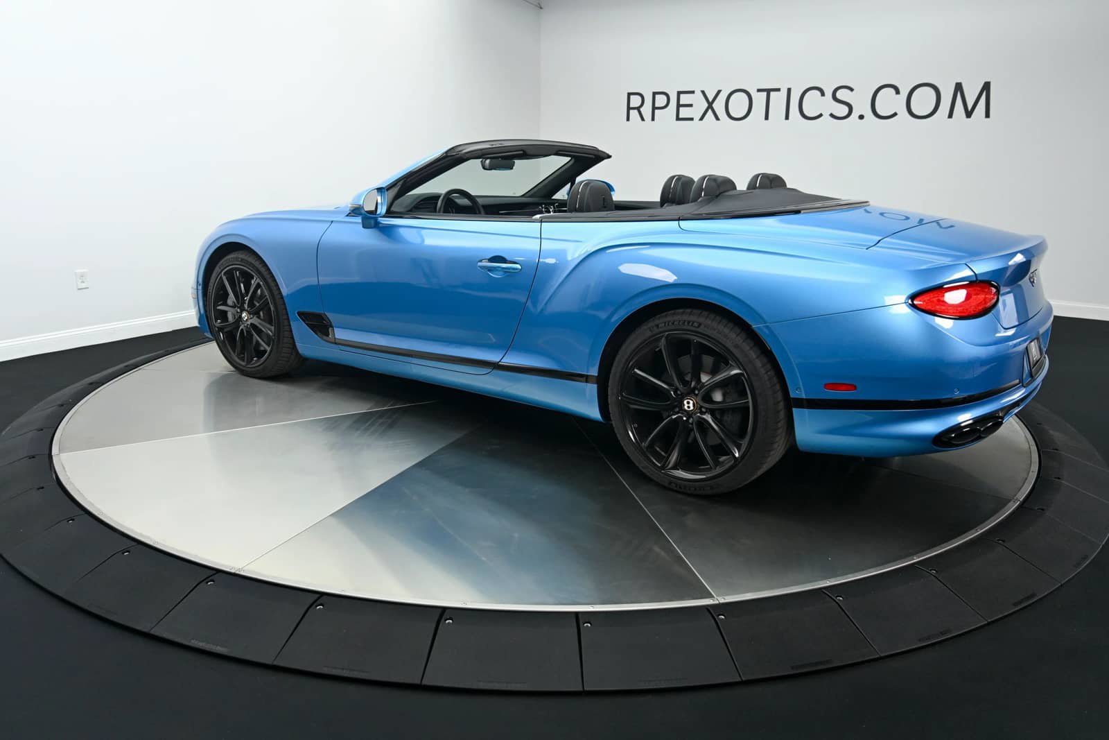 Used 2020 Bentley Continental GT AWD/4WD image 14
