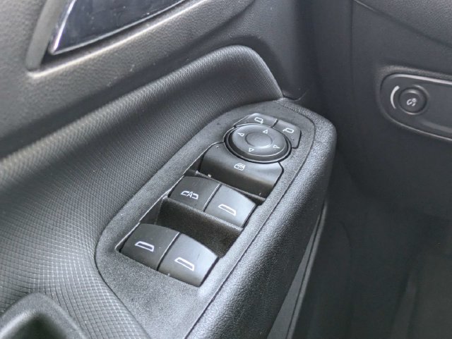 Used 2023 Chevrolet Equinox RS w/ RS Leather Package FWD image 26