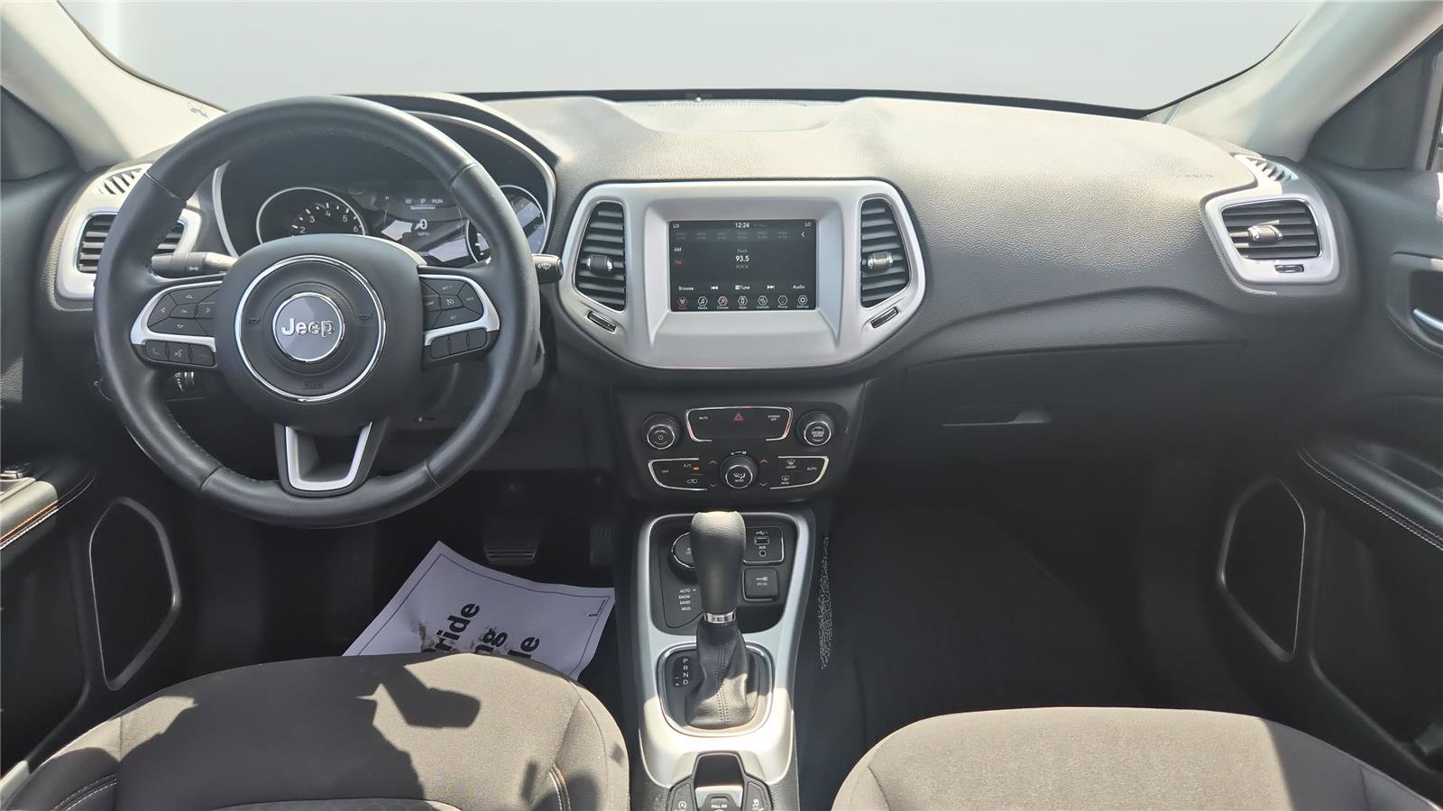 Used 2019 Jeep Compass Sport image 11