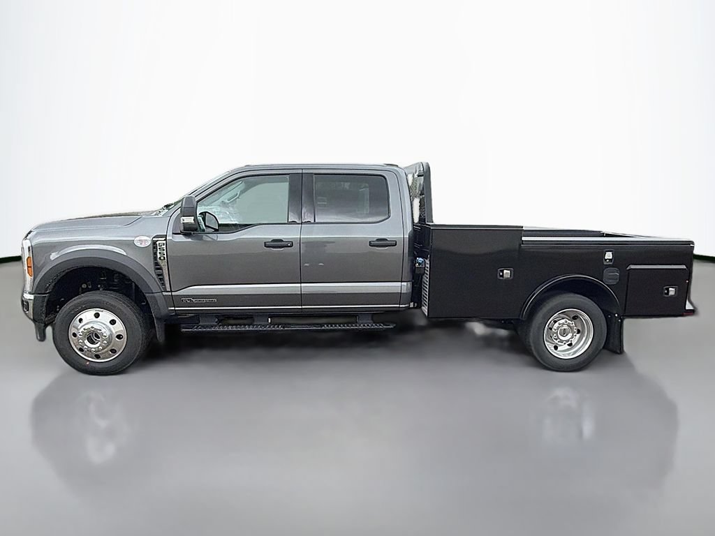 New 2026 Ford F550 4x4 Crew Cab Super Duty w/ XLT Value Package image 13