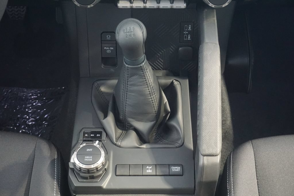New 2026 Toyota Tacoma TRD Off-Road AWD/4WD image 30