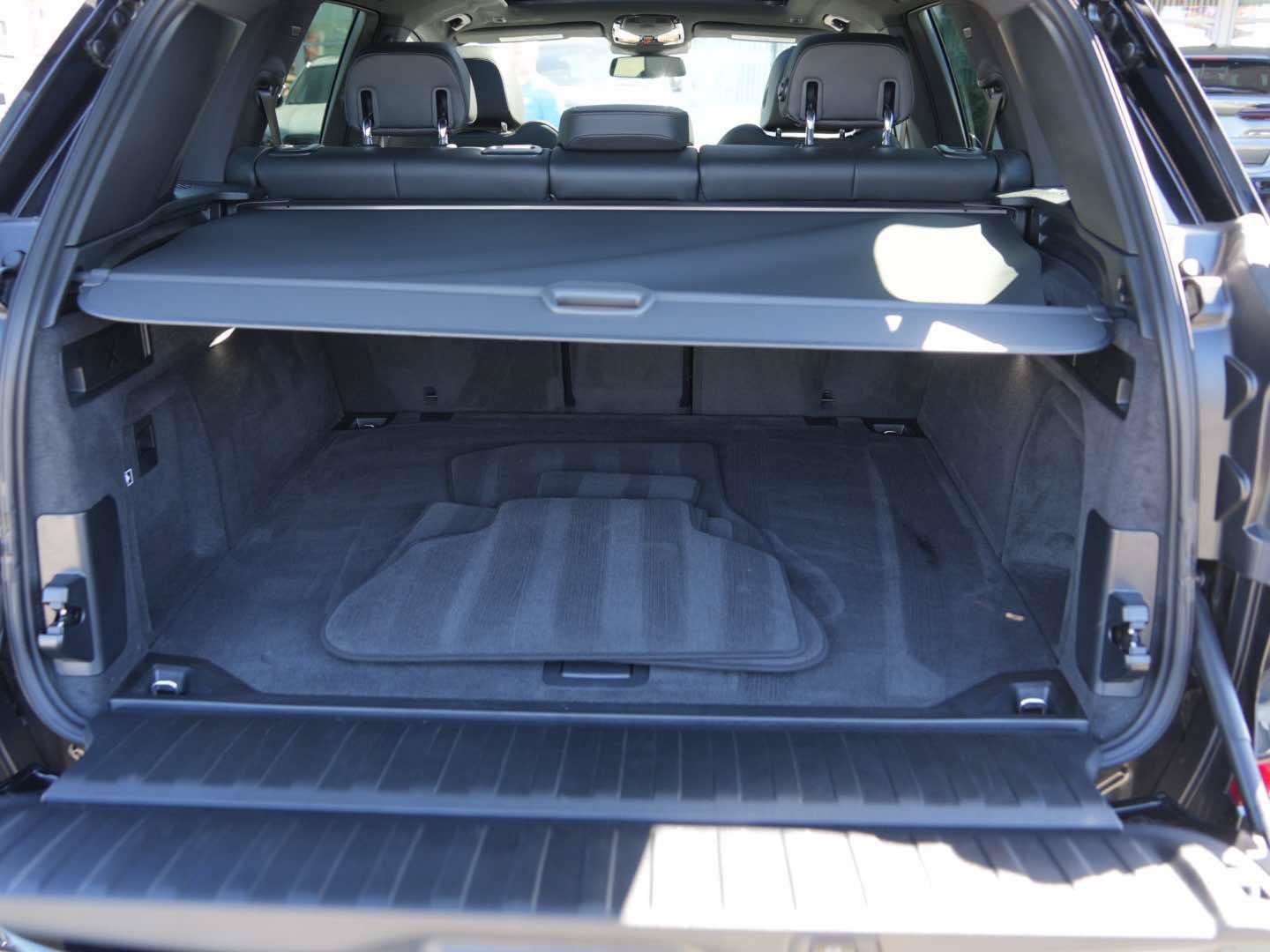Used 2026 BMW X5 sDrive40i w/ M Sport Package RWD image 5