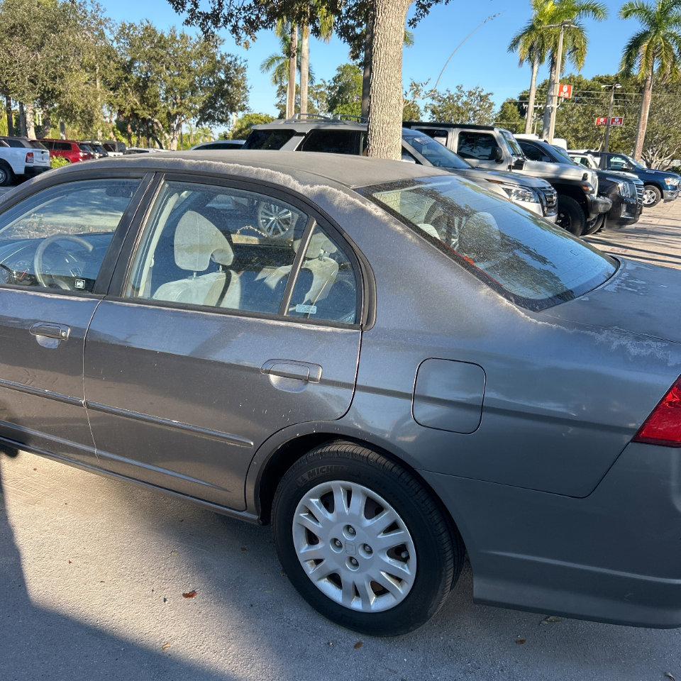 Used 2004 Honda Civic LX image 9