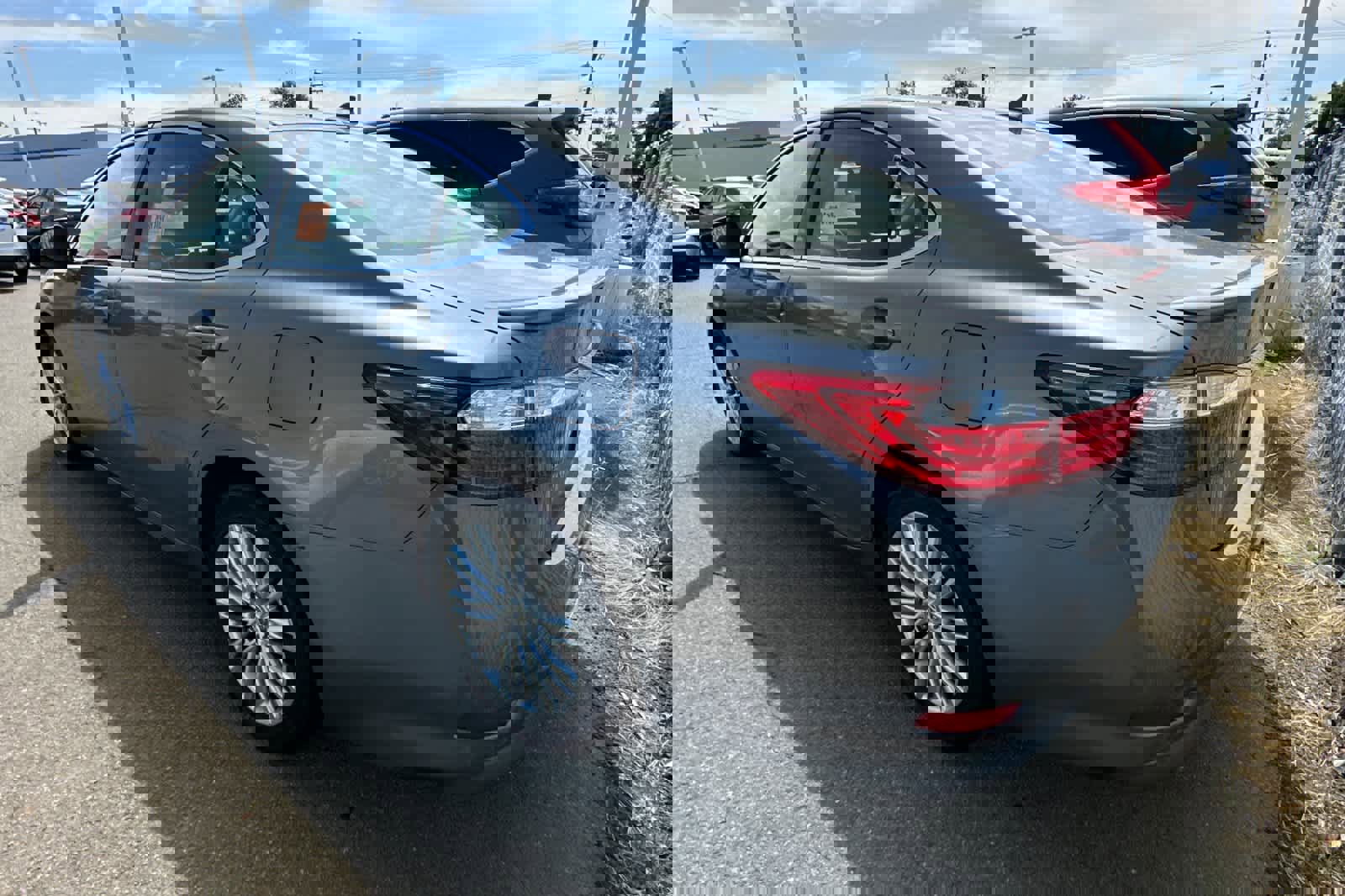 Used 2014 Lexus ES 350 w/ Premium Package FWD image 6