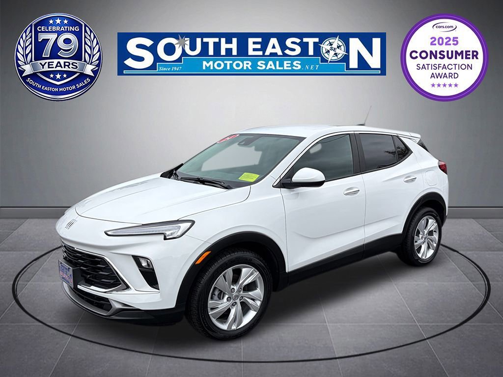 Used 2024 Buick Encore GX Preferred FWD image 1