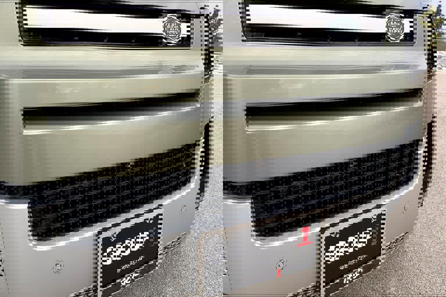 Used 2020 Land Rover Defender 110 HSE image 29