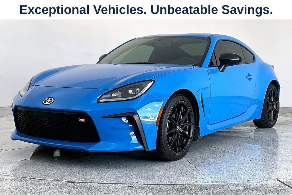 Used 2024 Toyota GR86 Premium RWD image 13