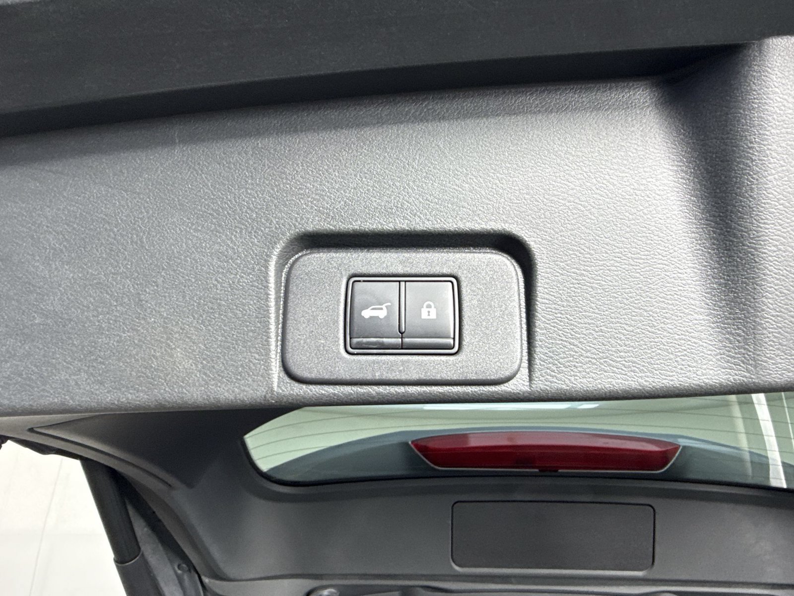 Certified 2021 Nissan Rogue Platinum AWD/4WD image 36