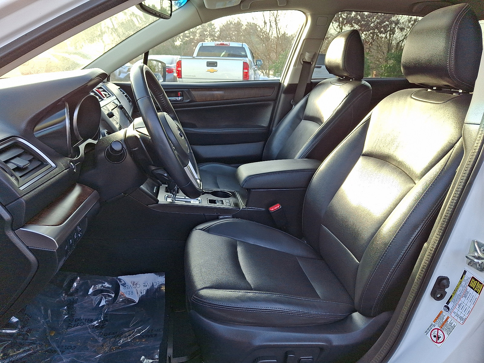 Used 2016 Subaru Outback 3.6R Limited image 13