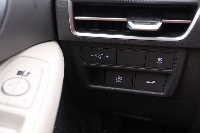 Used 2025 Hyundai Sonata SEL FWD image 21