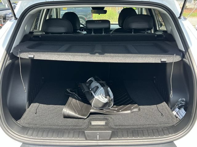 Certified 2026 Hyundai Kona SEL Premium FWD image 38