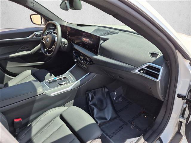 Used 2025 BMW i4 xDrive40i w/ Premium Package AWD/4WD image 23