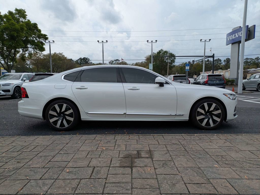 Certified 2024 Volvo S90 T8 Ultimate image 7