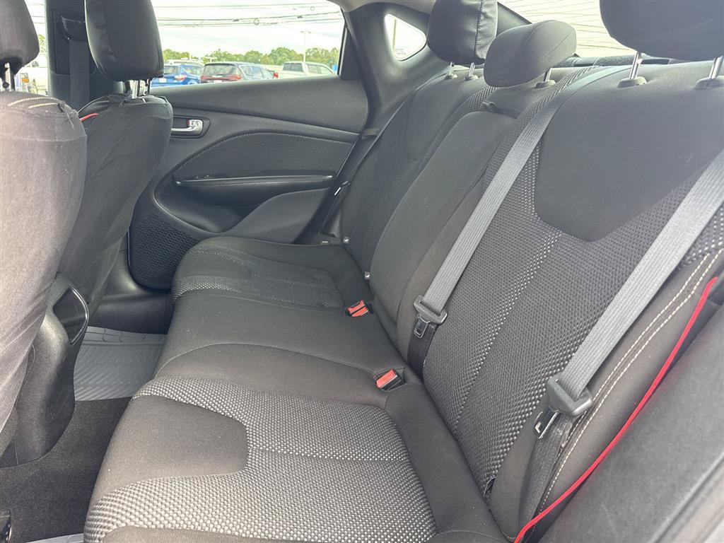 Used 2016 Dodge Dart SXT FWD image 8