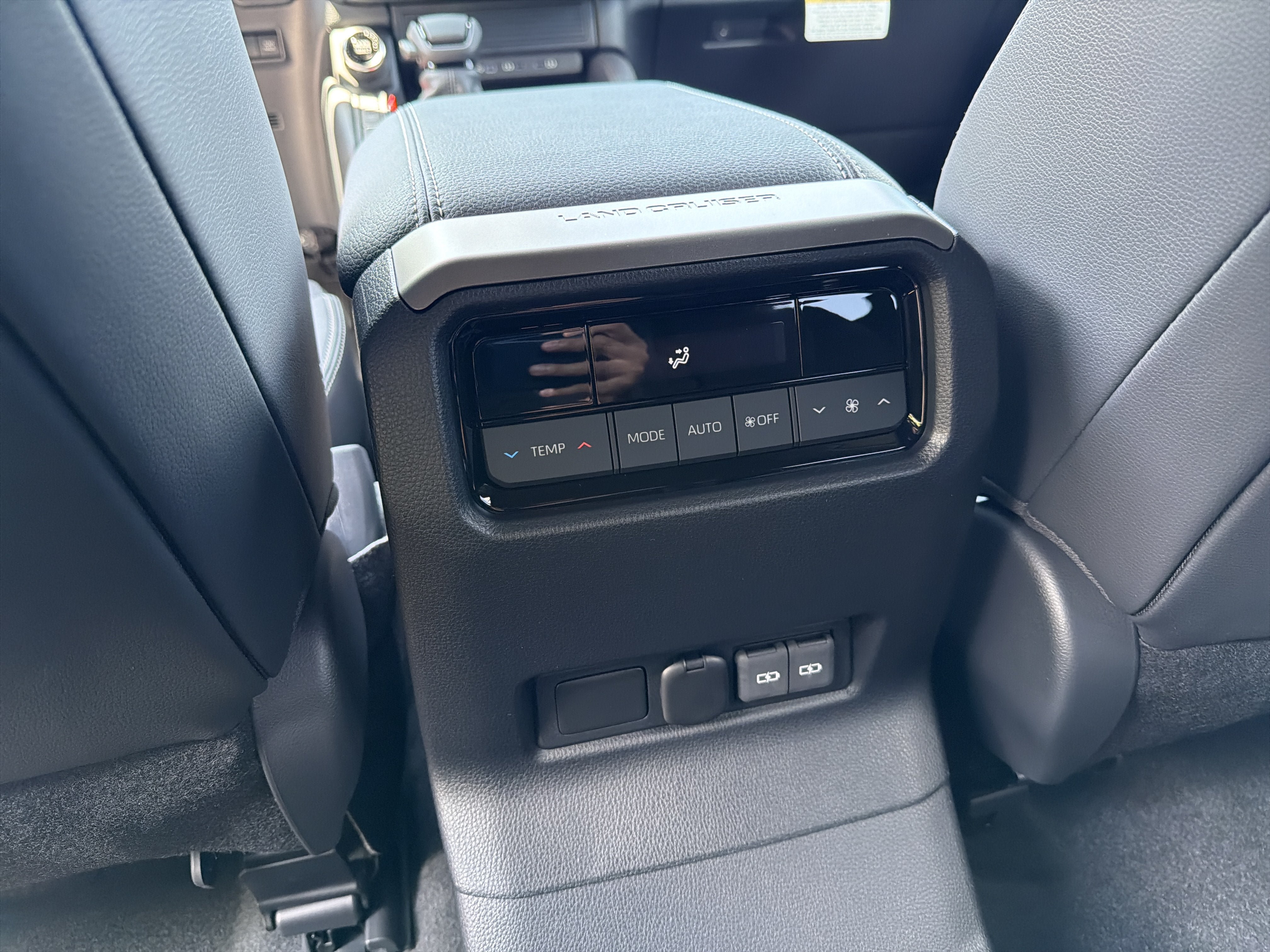 New 2027 Toyota Land Cruiser AWD/4WD image 15