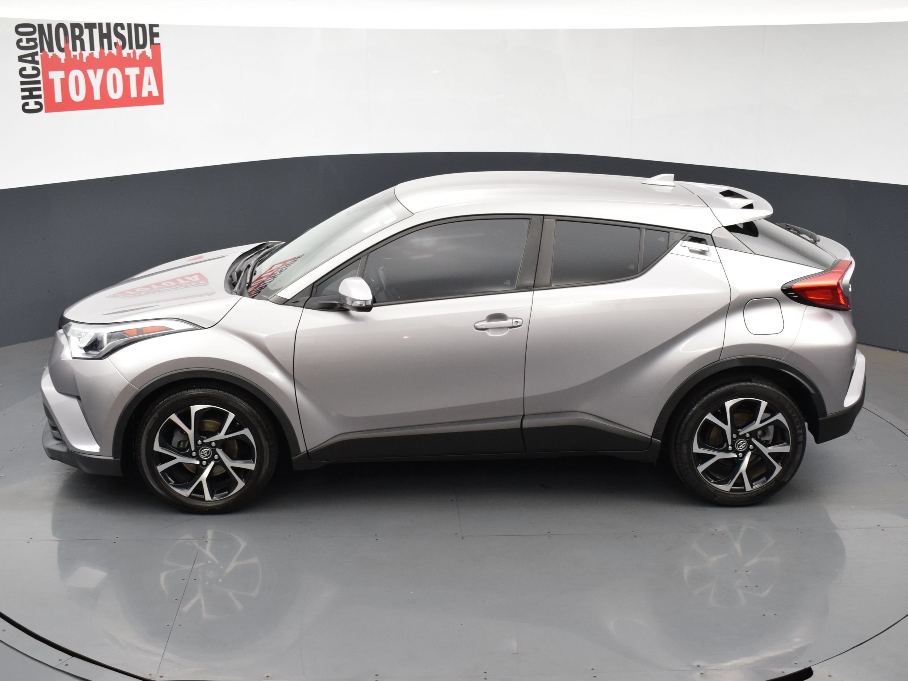 Used 2018 Toyota C-HR XLE FWD image 19