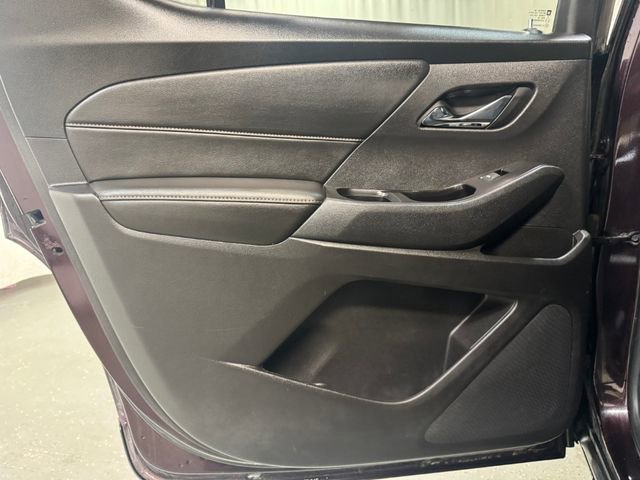 Used 2019 Chevrolet Traverse LT image 27