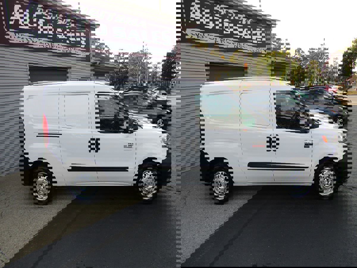 Used 2021 RAM ProMaster City Tradesman image 2