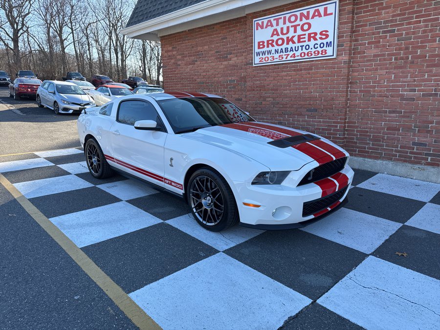 Used 2010 Ford Mustang Shelby GT500 RWD image 1