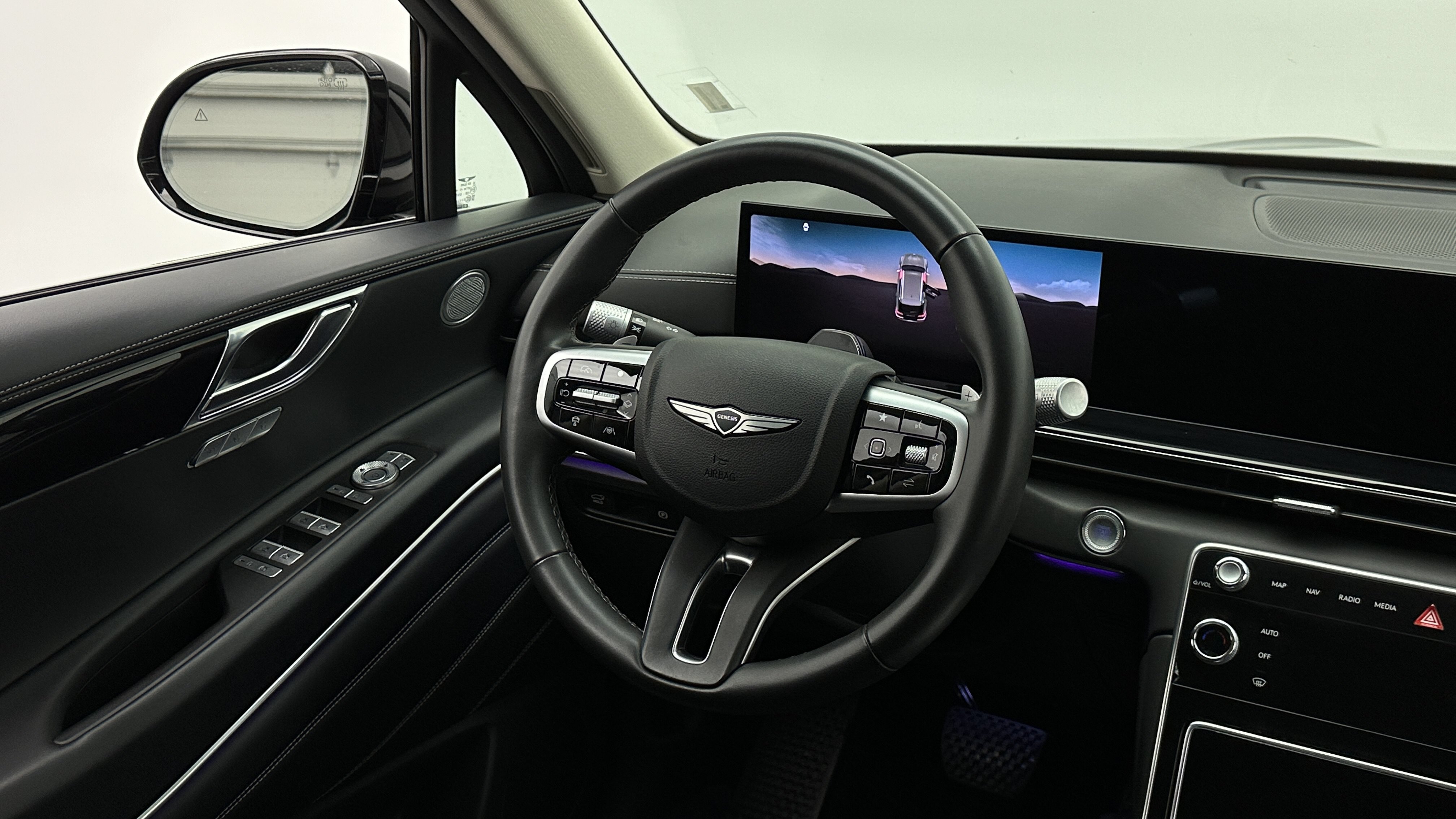 Used 2025 Genesis GV80 2.5T Standard AWD/4WD image 38