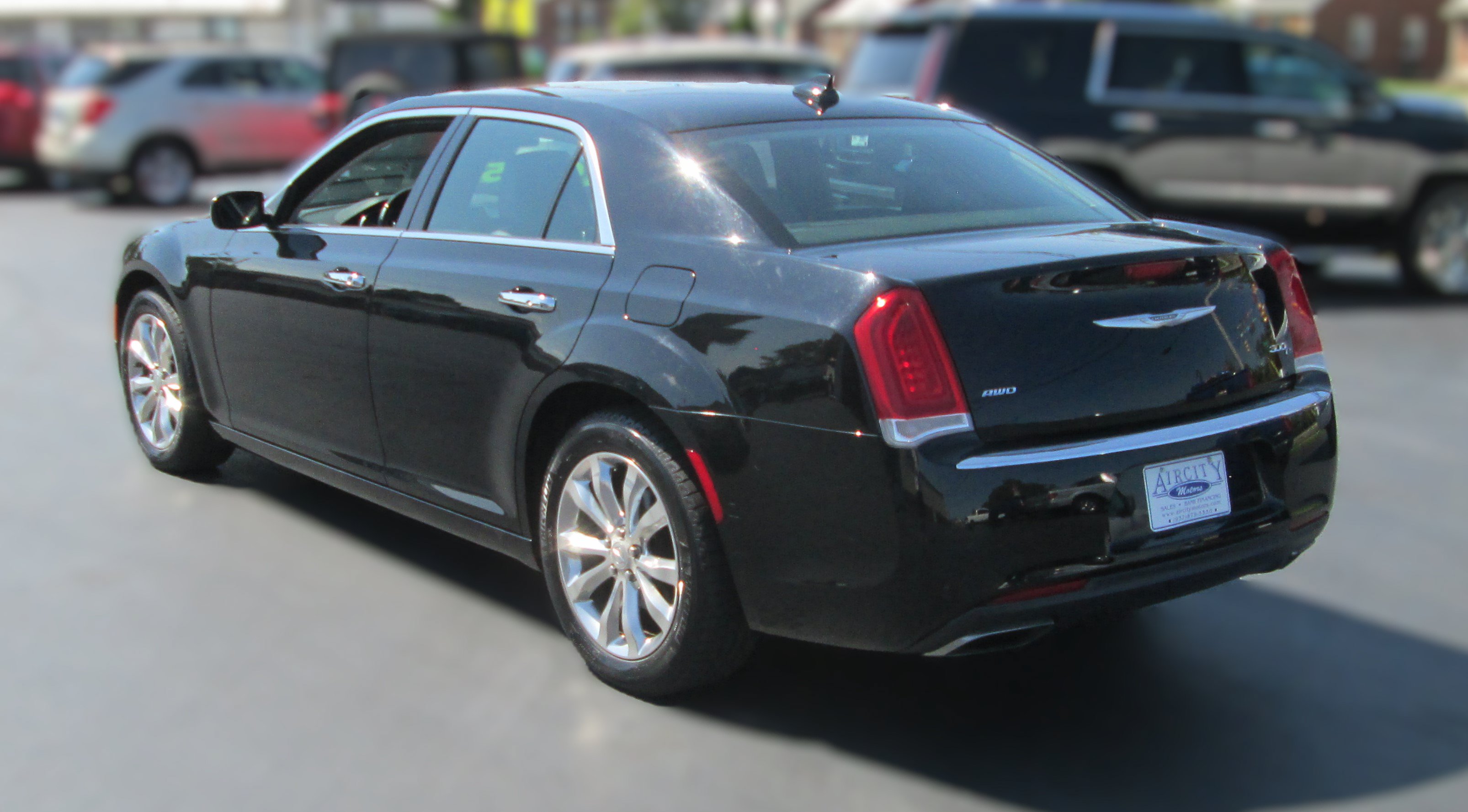 Used 2016 Chrysler 300 C AWD/4WD image 6