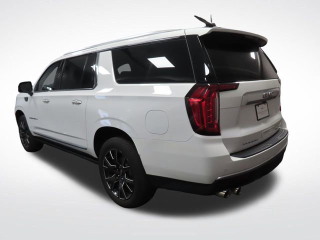 Used 2024 GMC Yukon XL Denali AWD/4WD image 3