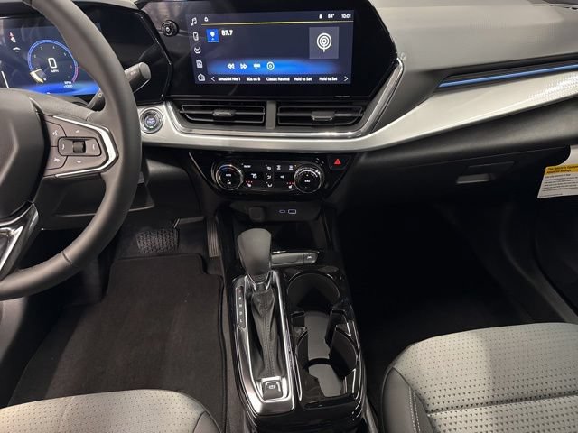 New 2026 Chevrolet Trax LT w/ Driver Confidence Package FWD image 19
