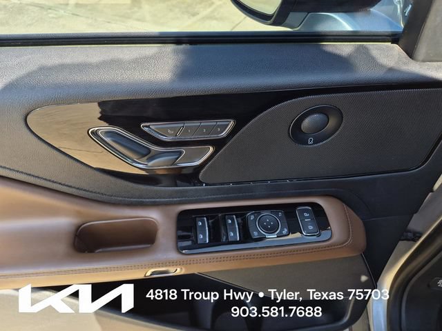 Used 2021 Lincoln Aviator Reserve w/ Elements Package Plus RWD image 21