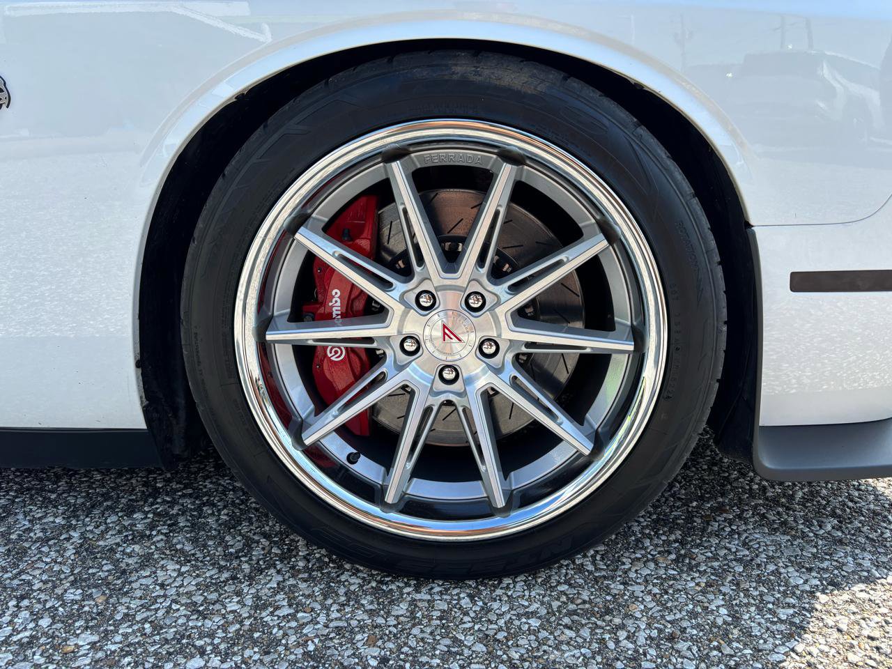 Used 2018 Dodge Challenger SRT Hellcat image 29