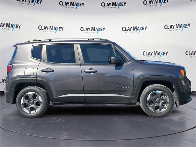 Used 2018 Jeep Renegade Latitude image 6