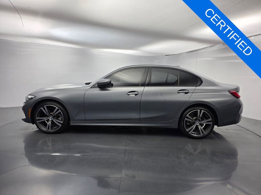 Used 2023 BMW 330i Sedan w/ Driving Assistance Package image 7