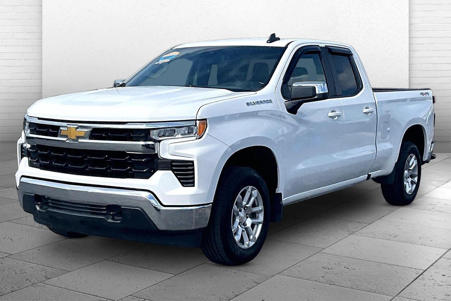Used 2023 Chevrolet Silverado 1500 LT w/ Protection Package AWD/4WD image 13