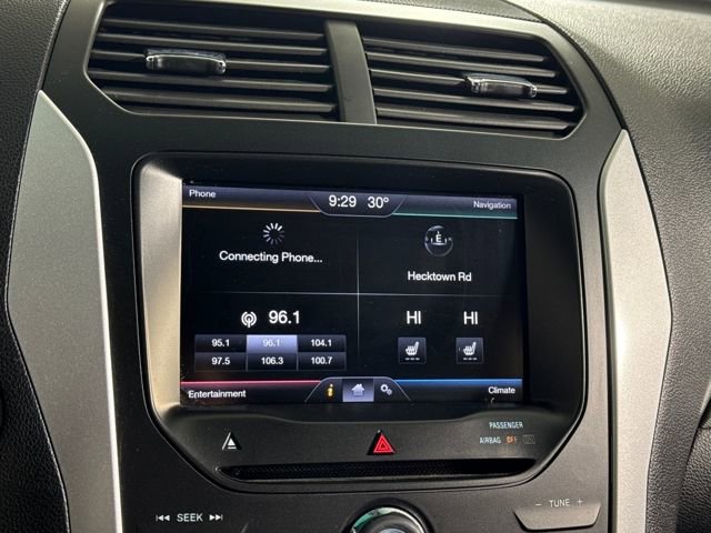 Used 2013 Ford Explorer XLT image 32