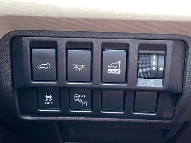 Used 2021 Subaru Ascent Premium w/ Convenience Package AWD/4WD image 15