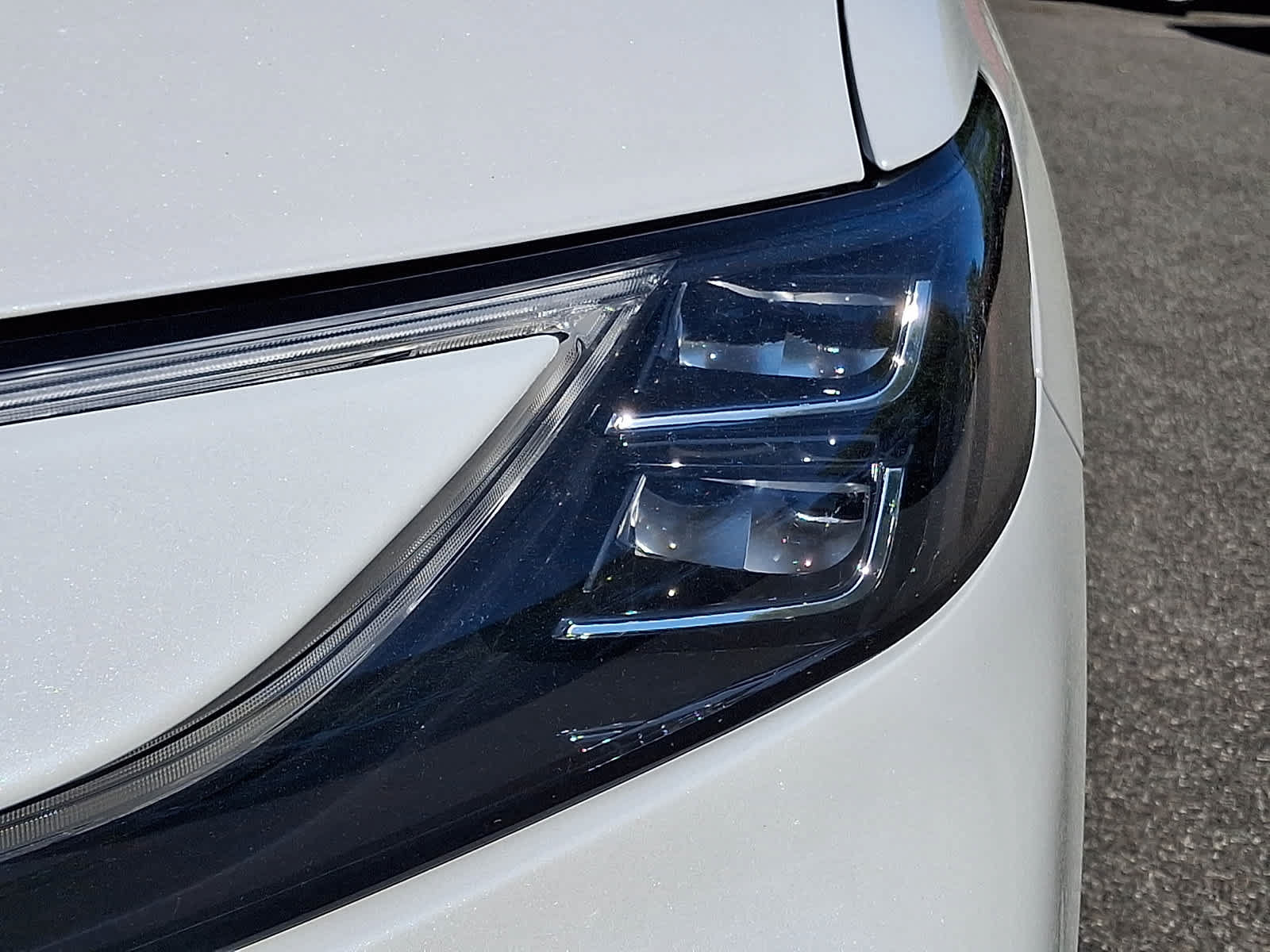 Certified 2025 Toyota Camry XLE w/ Premium Package AWD/4WD image 10
