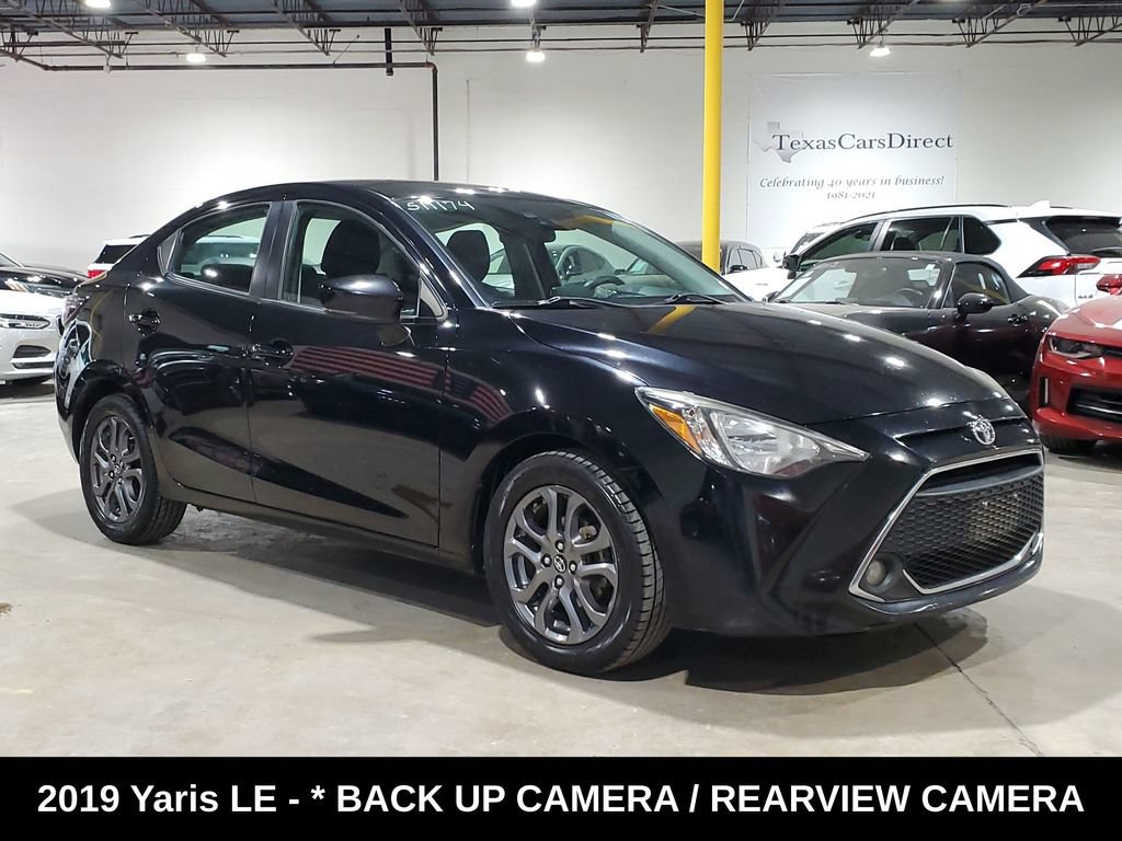 Used 2019 Toyota Yaris LE FWD image 3