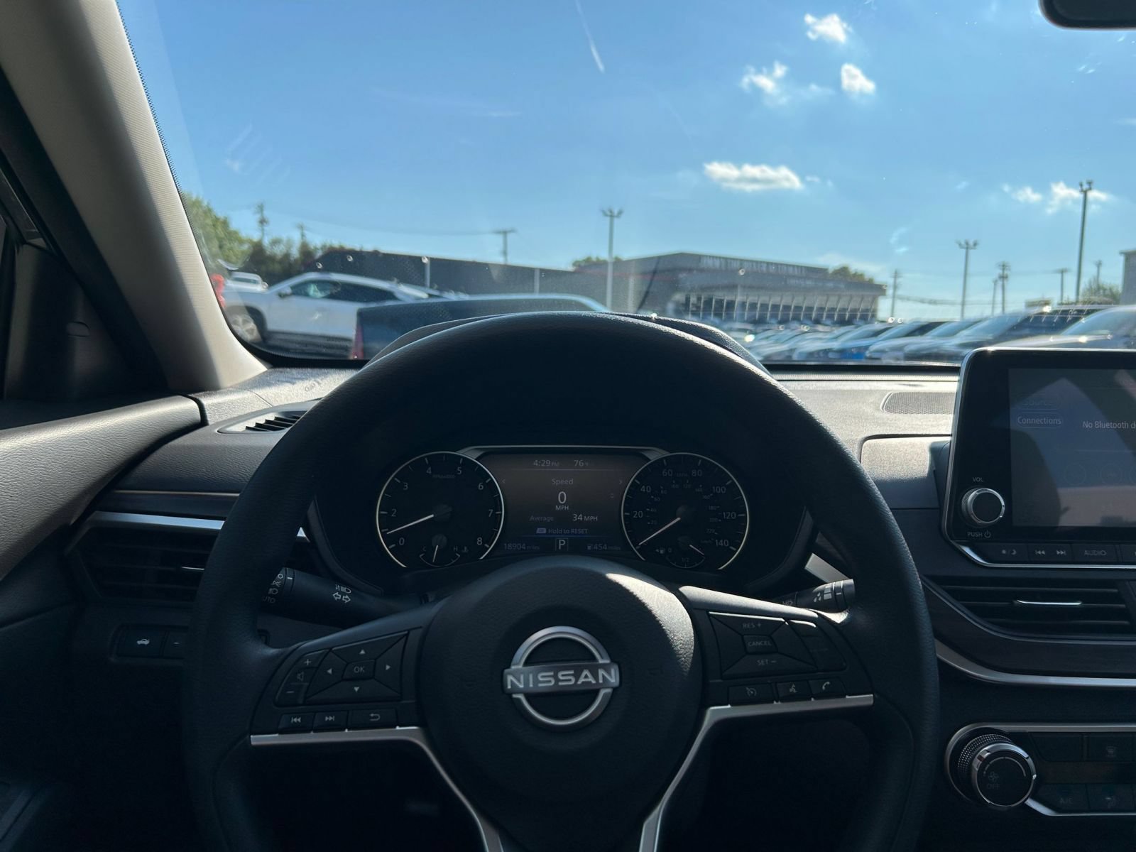 Used 2026 Nissan Altima 2.5 SV FWD image 28