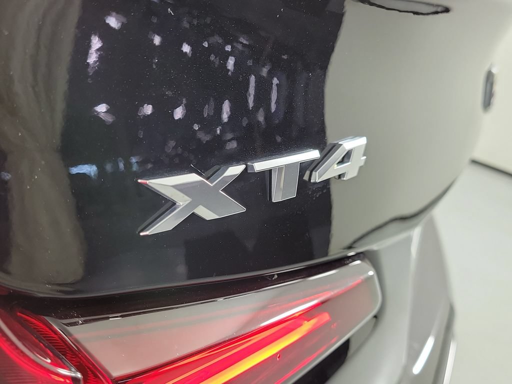 Certified 2023 Cadillac XT4 Premium Luxury AWD/4WD image 6