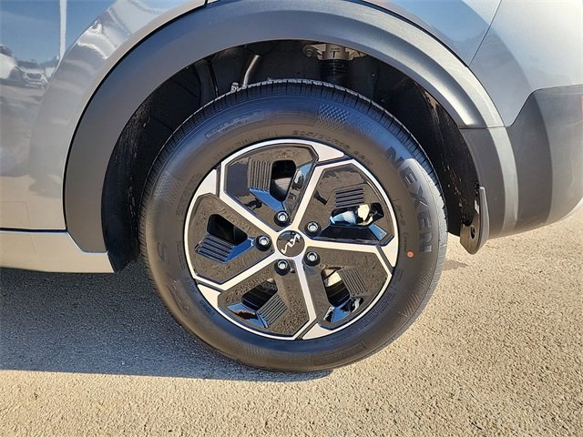 New 2025 Kia Niro EX image 27