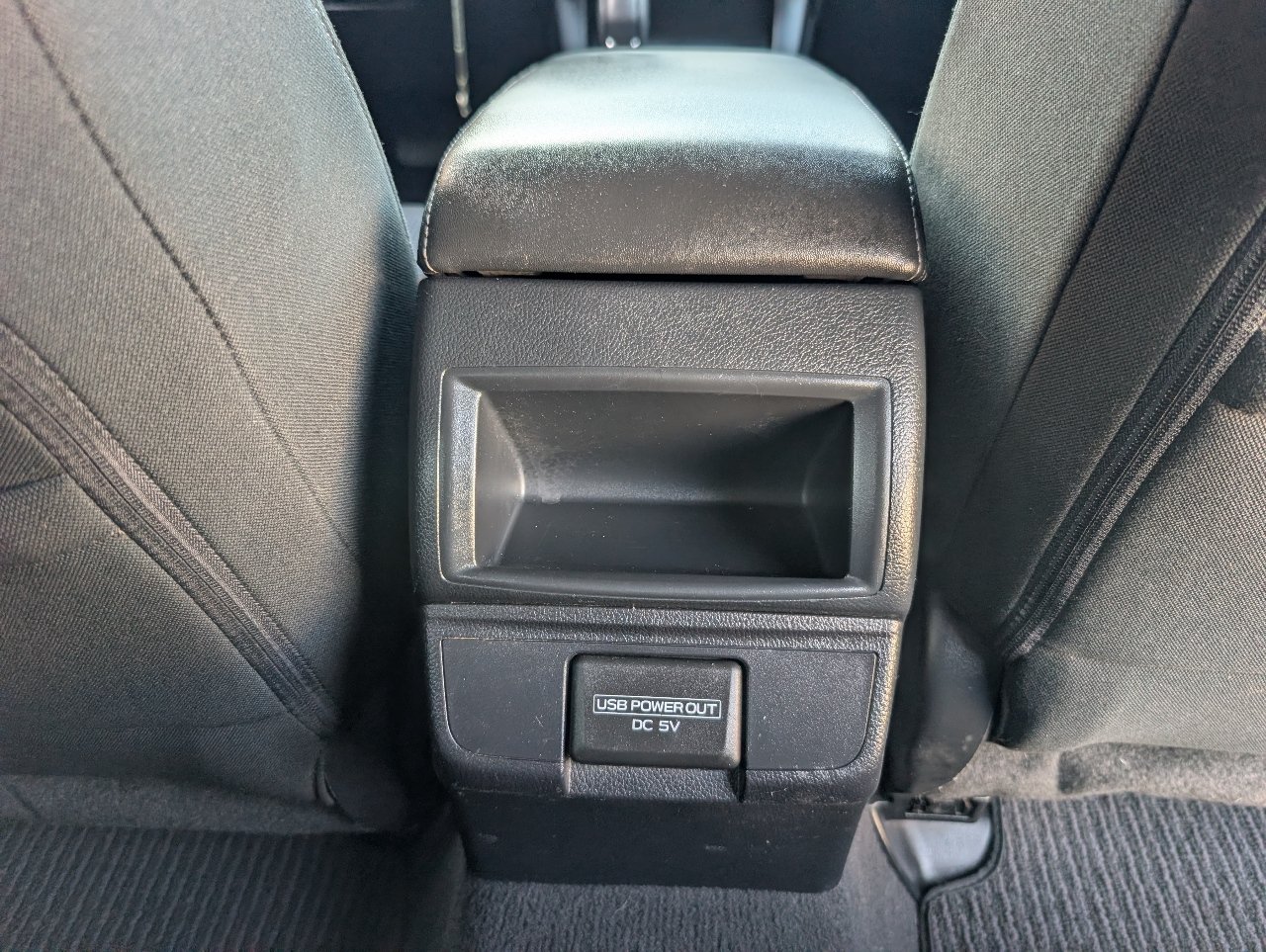 Used 2018 Subaru Outback 2.5i Premium AWD/4WD image 7