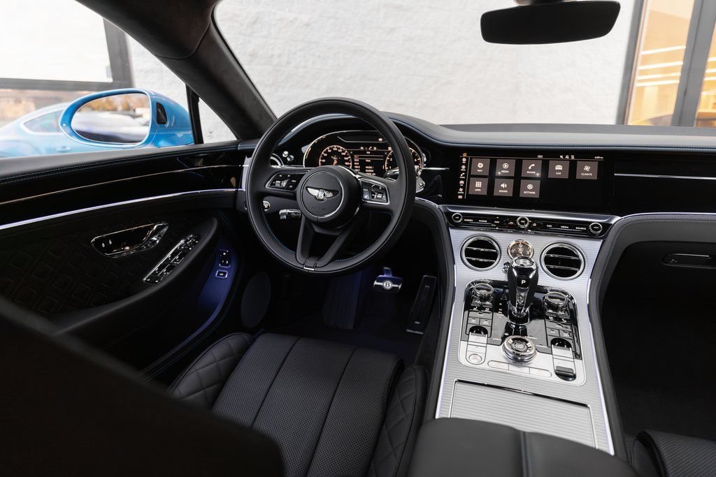 Certified 2022 Bentley Continental GT AWD/4WD image 2