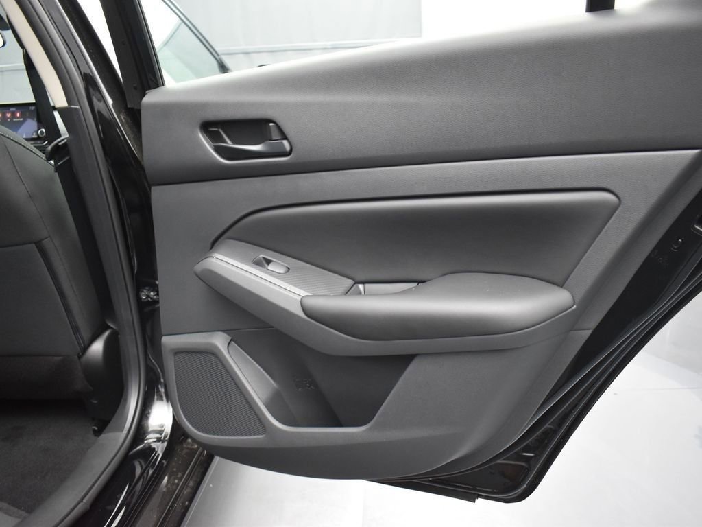 Used 2025 Nissan Altima 2.5 S image 20