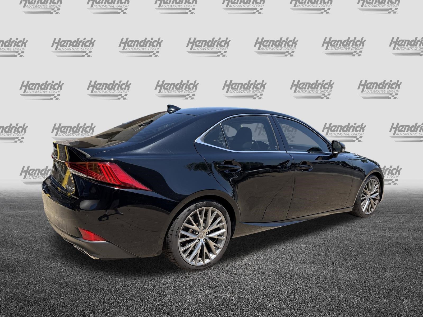 Used 2018 Lexus IS 300 AWD w/ Comfort Package image 10