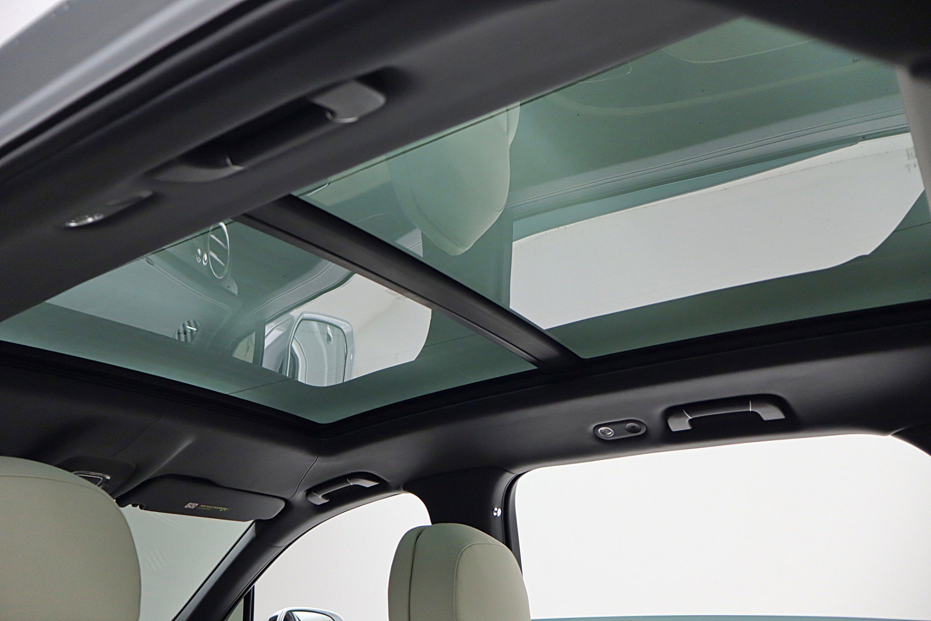 Used 2024 Bentley Bentayga Extended Wheelbase image 51