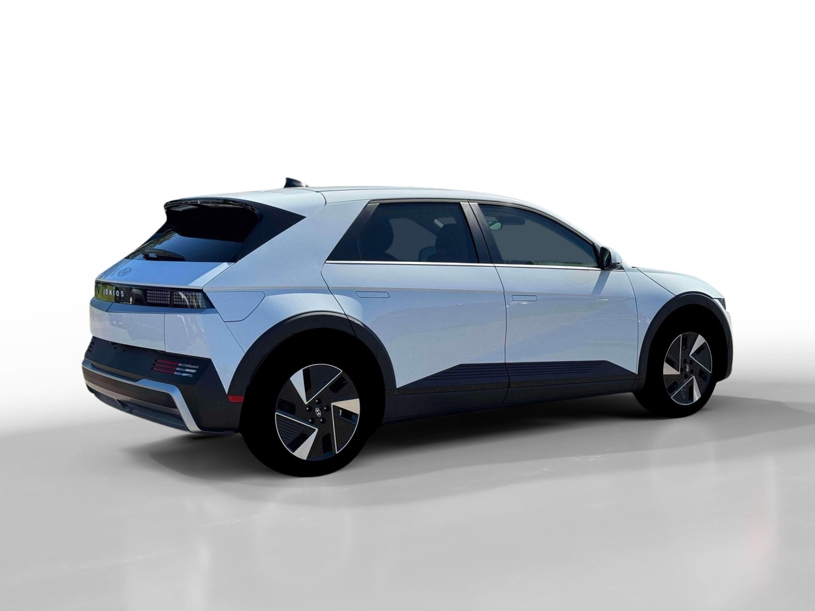 New 2026 Hyundai Ioniq 5 SE RWD image 8